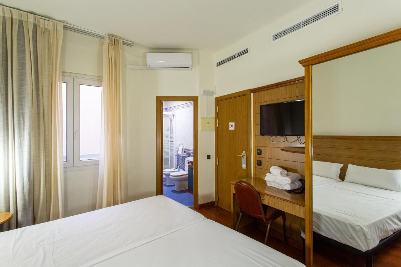 Negresco Gran Via Hotel Мадрид Екстериор снимка